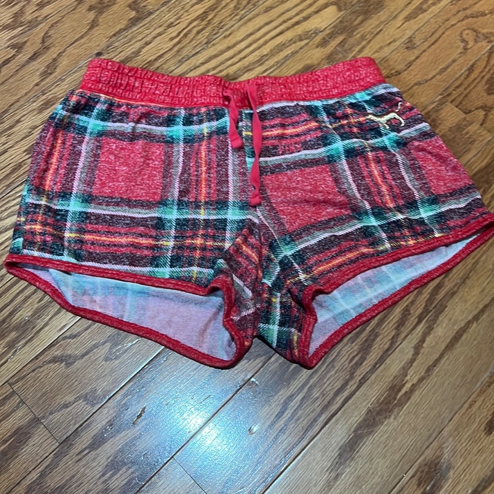 Victoria’s Secret PINK Christmas plaid pj shorts